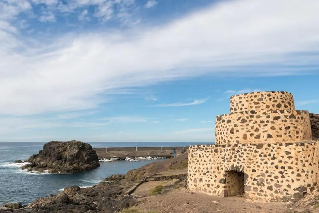 Casa Corralito - 2 Bed Apartment With Sea And Sunset Views El Cotillo  Spain
